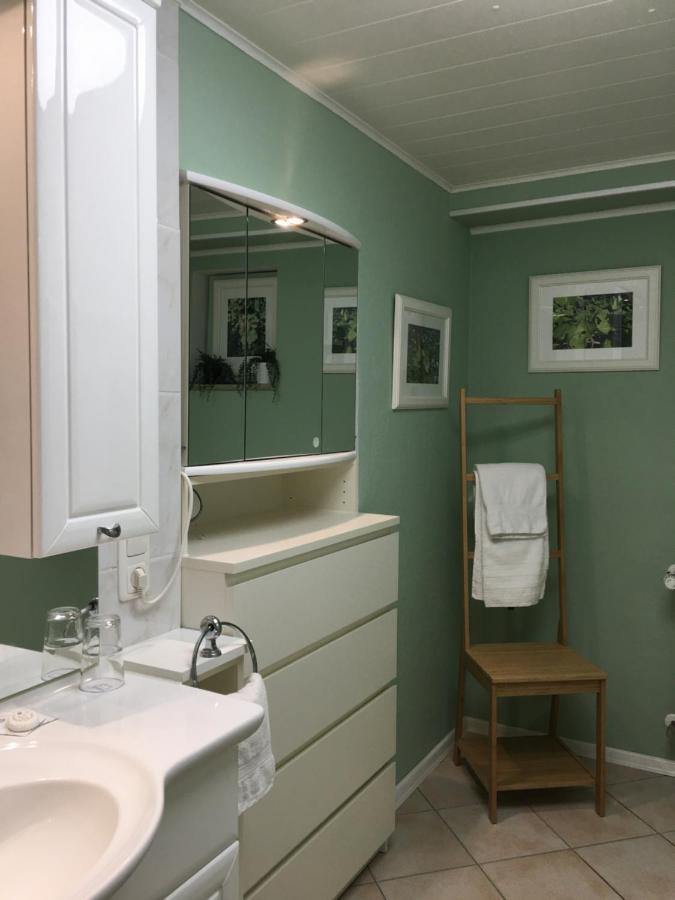 Ferienwohnung „Die 3 Am Rhein“ Рюдесхайм-на-Рейне Экстерьер фото